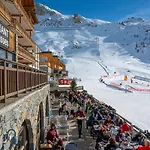 Le Levanna By Les Etincelles Hotel 4*