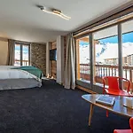 Hotel Le Levanna By Les Etincelles 4*